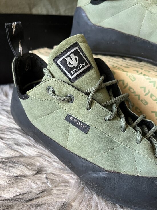 Evolv Climbing Shoes main image 11